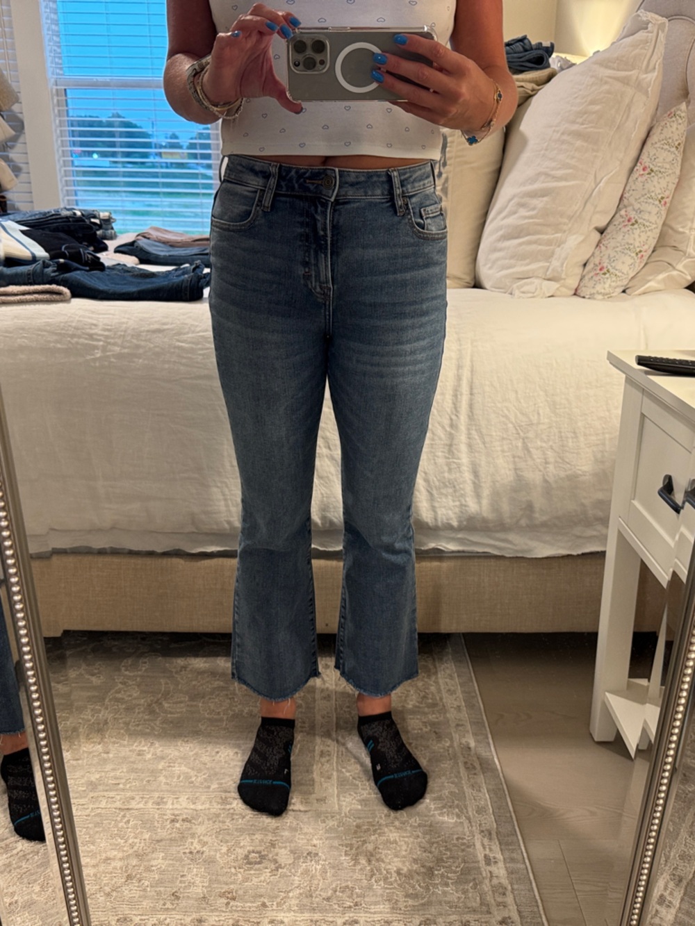 Straight Leg High-Rise Jeans in Medium Blue Wash